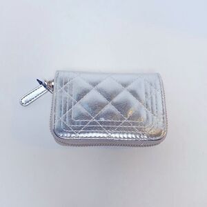 NEW…Silver wallet OS (one size) from Forever21